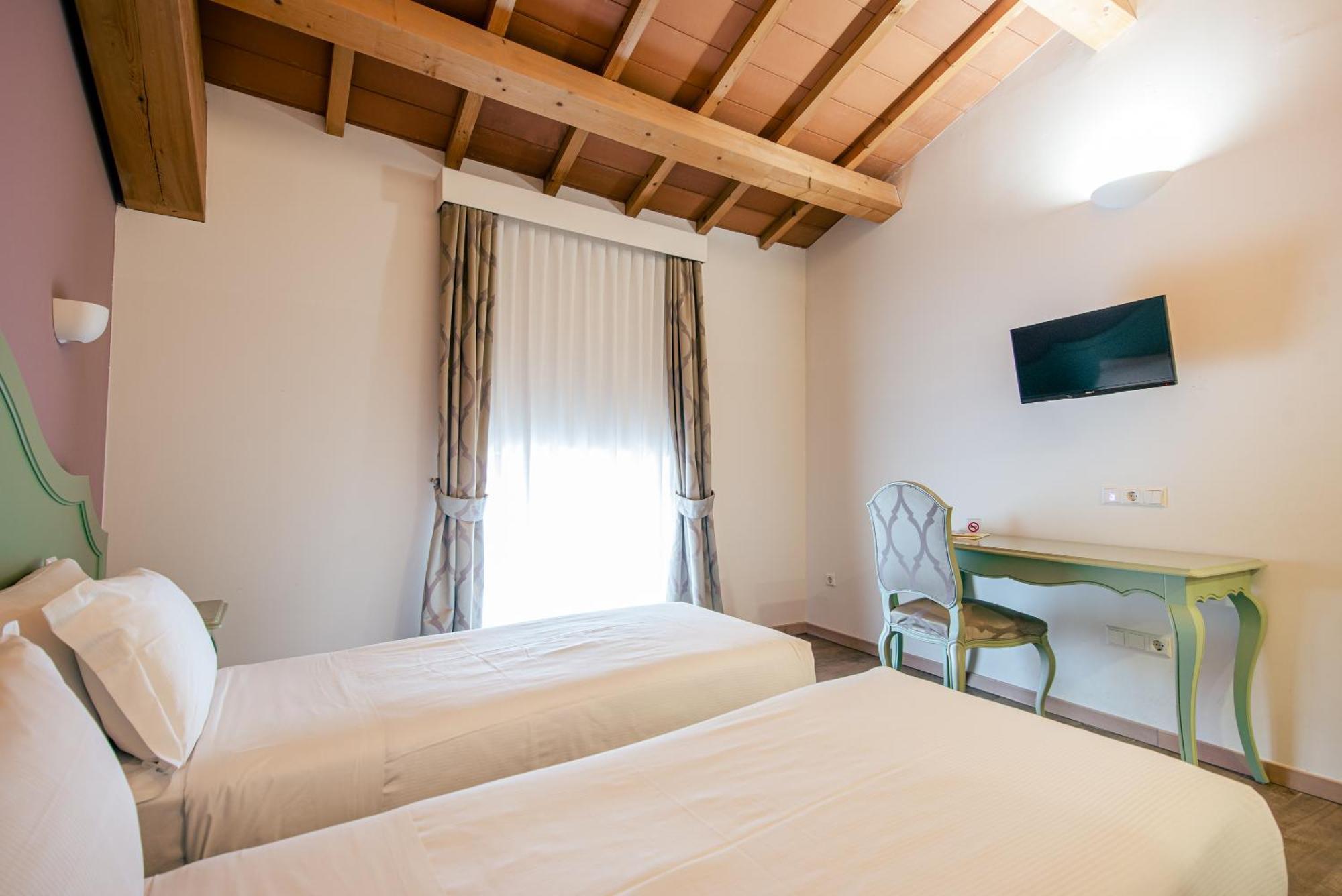 Fracanzana Hotel 몬테벨로비쎈티노 객실 사진